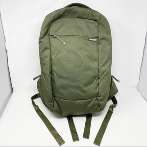Incase Green Mac Book Backpack Carrier